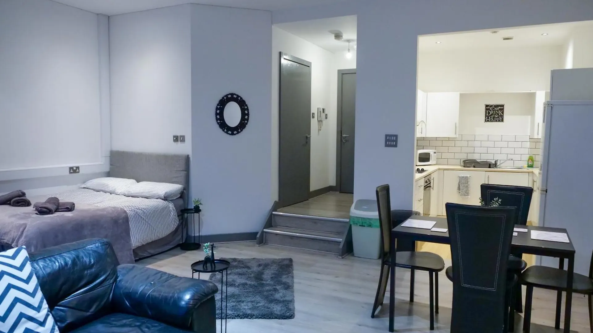 Spacious And Modern Studio Apartment Swansea City Centre United Kingdom